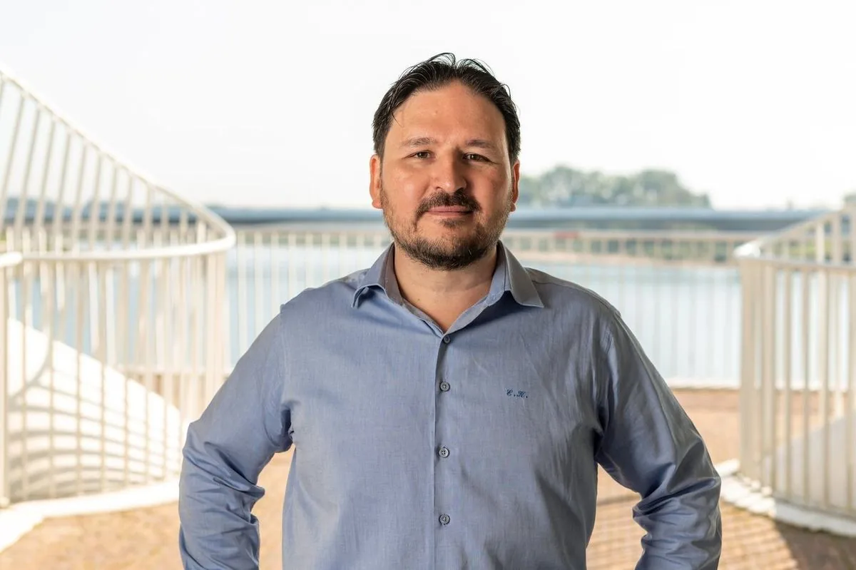 Ertug Kosmaci, eigenaar LoonBox en Registerbelastingadviseur Nijmegen